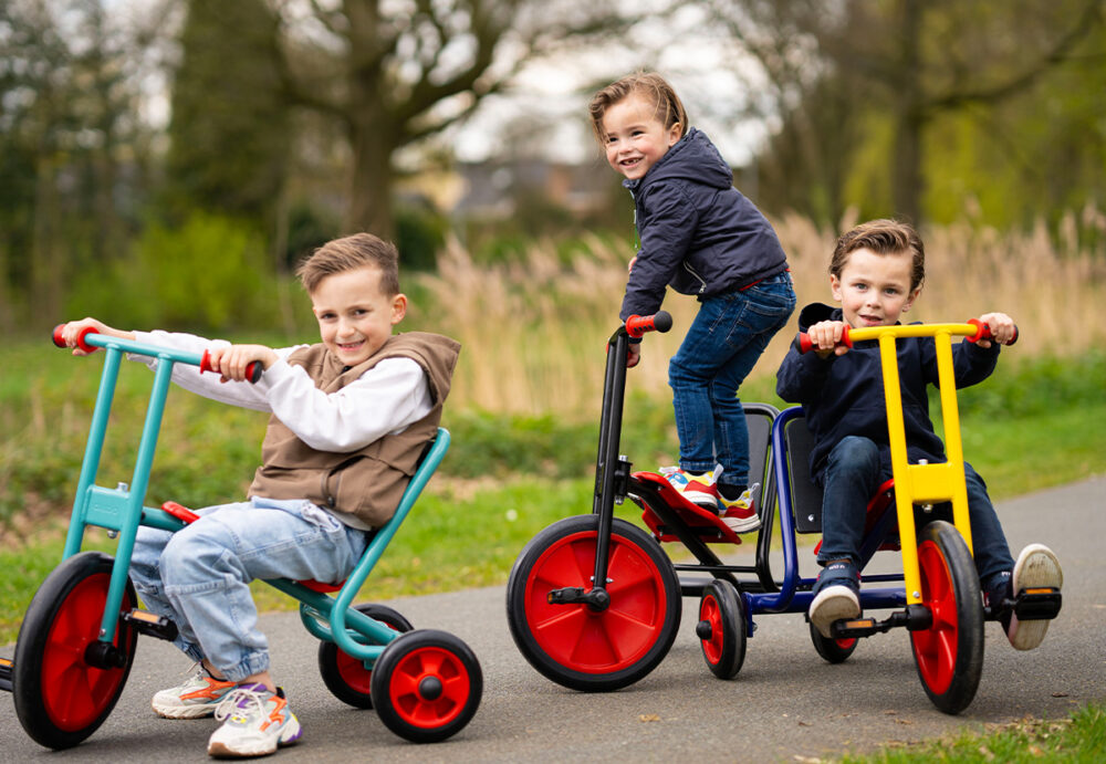 Voor-kinderopvang_compleet-speelgoed_driewielers
